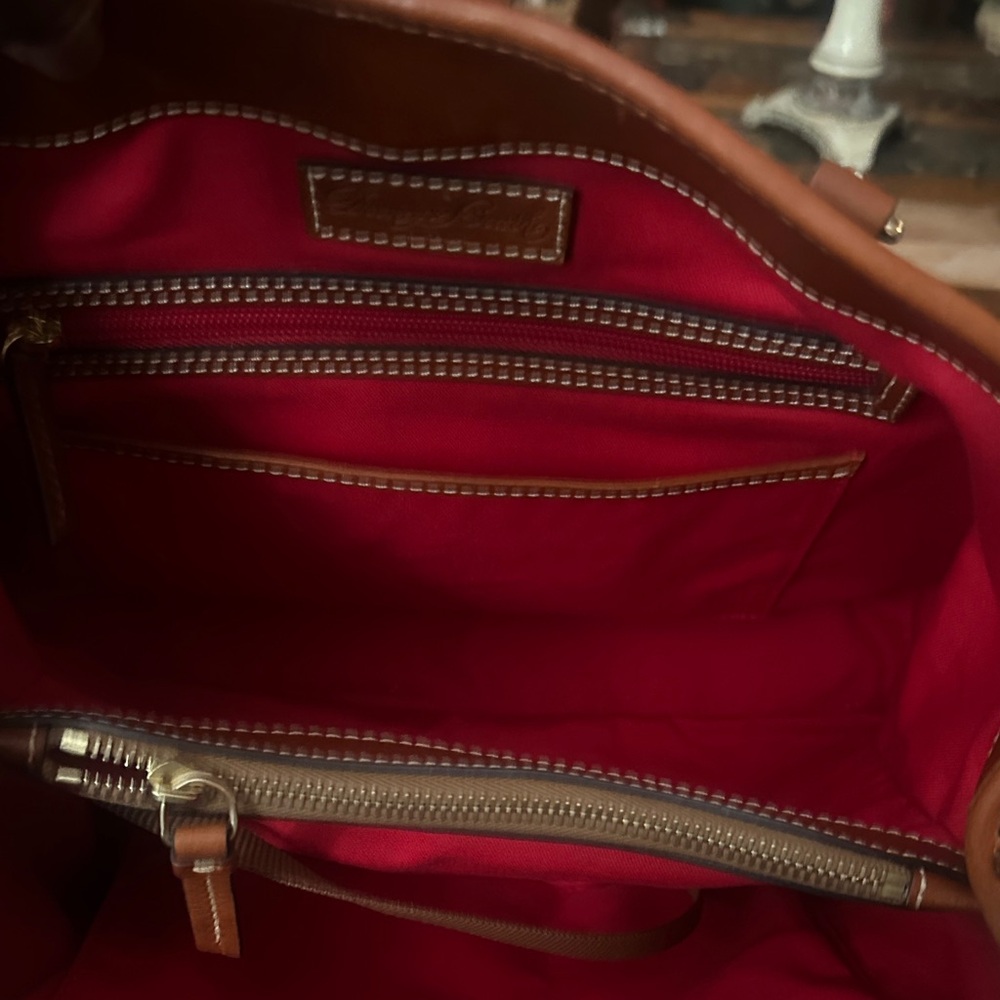 Dooney & Bourke Black and Tan Satchel - image 11